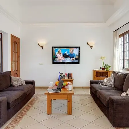 Willa Playa Blanca Sleeps 8 Pool Wifi T334676
